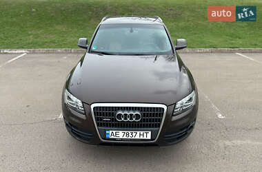 Внедорожник / Кроссовер Audi Q5 2011 в 