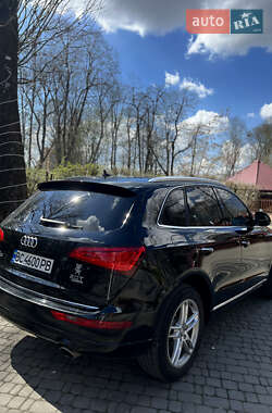 Внедорожник / Кроссовер Audi Q5 2015 в 