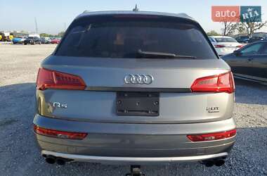 Внедорожник / Кроссовер Audi Q5 2017 в 