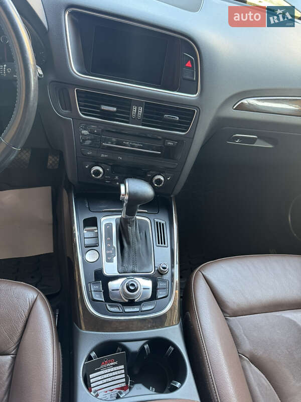 Внедорожник / Кроссовер Audi Q5 2014 в Коломые