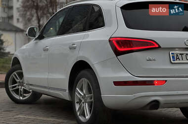 Позашляховик / Кросовер Audi Q5 2016 в 