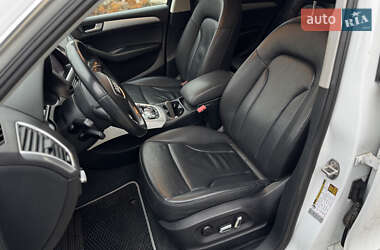 Позашляховик / Кросовер Audi Q5 2016 в 