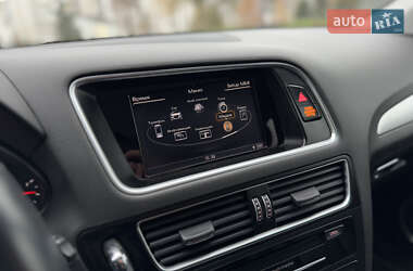 Позашляховик / Кросовер Audi Q5 2016 в 