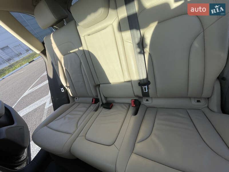 Внедорожник / Кроссовер Audi Q5 2013 в Ровно