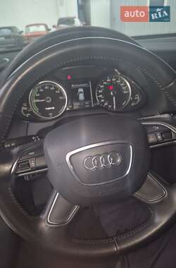 Внедорожник / Кроссовер Audi Q5 2012 в 