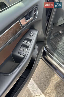 Внедорожник / Кроссовер Audi Q5 2015 в 
