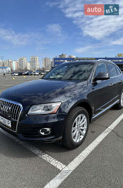 Внедорожник / Кроссовер Audi Q5 2015 в 