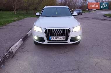 Внедорожник / Кроссовер Audi Q5 2015 в 