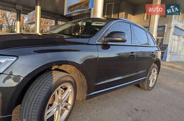 Внедорожник / Кроссовер Audi Q5 2013 в 