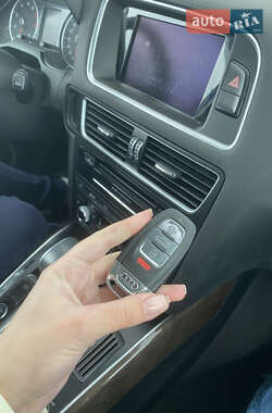 Внедорожник / Кроссовер Audi Q5 2015 в 