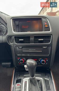Позашляховик / Кросовер Audi Q5 2011 в 