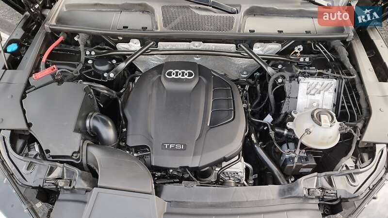 Внедорожник / Кроссовер Audi Q5 2018 в Шепетовке