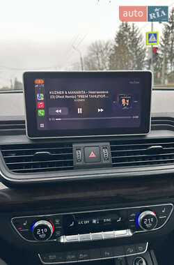 Внедорожник / Кроссовер Audi Q5 2018 в 
