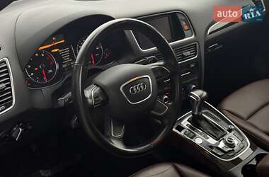 Внедорожник / Кроссовер Audi Q5 2013 в 