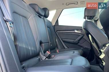 Внедорожник / Кроссовер Audi Q5 2019 в 