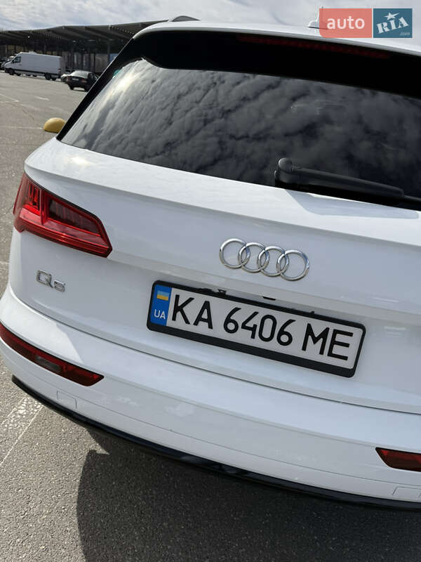 Внедорожник / Кроссовер Audi Q5 2018 в Киеве фото 17 Внедорожник / Кроссовер Audi Q5 2018 в Киеве