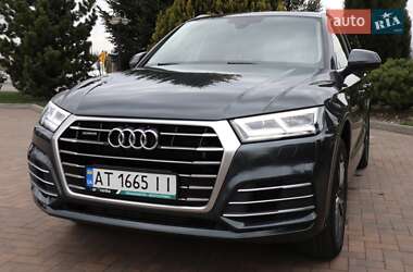 Внедорожник / Кроссовер Audi Q5 2019 в 