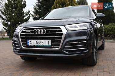Внедорожник / Кроссовер Audi Q5 2019 в 