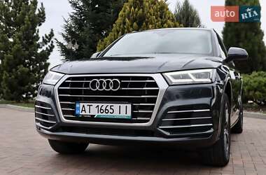 Внедорожник / Кроссовер Audi Q5 2019 в 