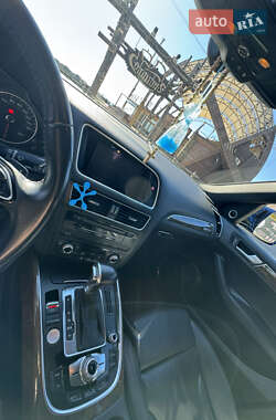 Внедорожник / Кроссовер Audi Q5 2016 в 
