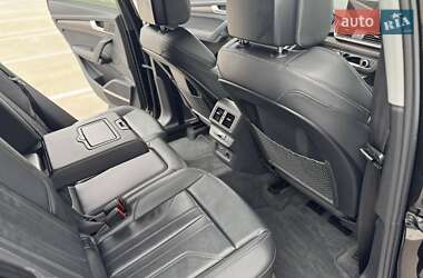 Внедорожник / Кроссовер Audi Q5 2024 в 