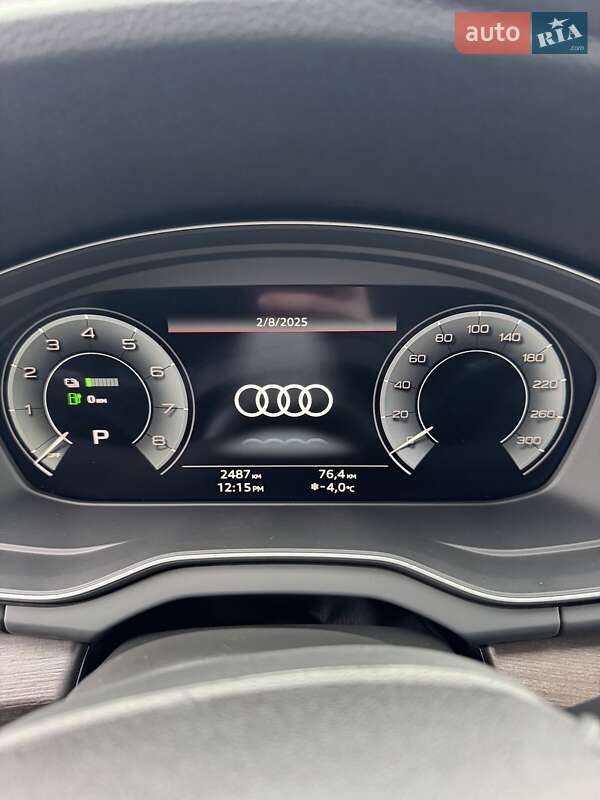 Внедорожник / Кроссовер Audi Q5 2024 в Киеве