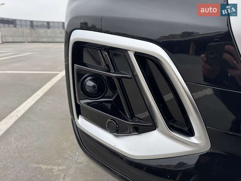 Внедорожник / Кроссовер Audi Q5 2024 в Киеве