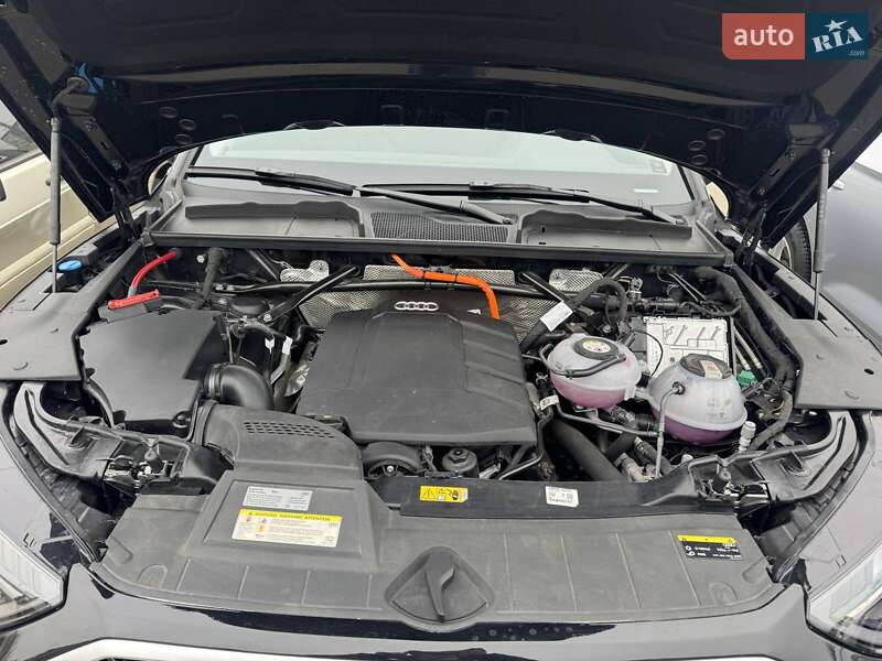 Внедорожник / Кроссовер Audi Q5 2024 в Киеве