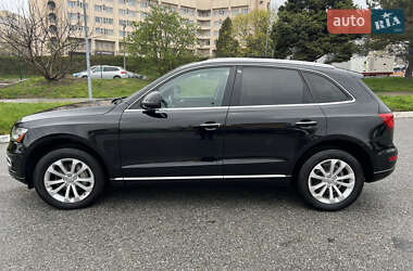 Внедорожник / Кроссовер Audi Q5 2015 в 