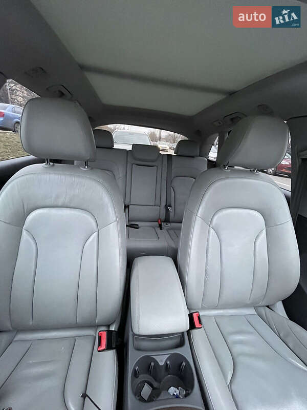 Внедорожник / Кроссовер Audi Q5 2016 в Киеве