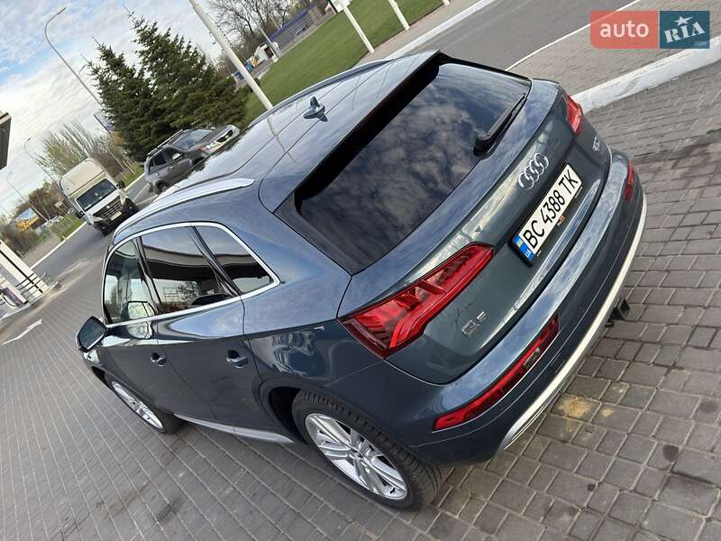 Внедорожник / Кроссовер Audi Q5 2018 в Одессе