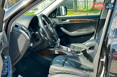 Внедорожник / Кроссовер Audi Q5 2015 в 