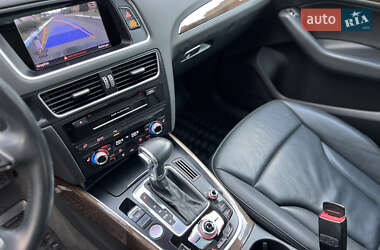 Внедорожник / Кроссовер Audi Q5 2015 в 