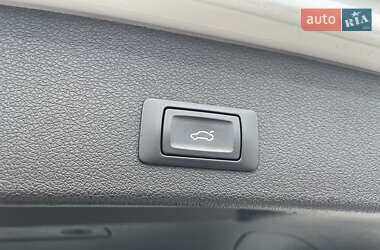 Позашляховик / Кросовер Audi Q5 2014 в 