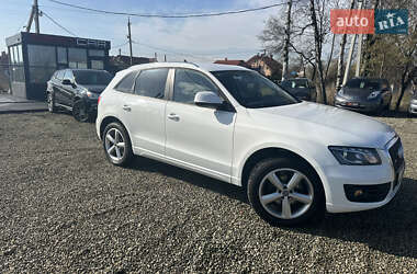 Внедорожник / Кроссовер Audi Q5 2012 в 