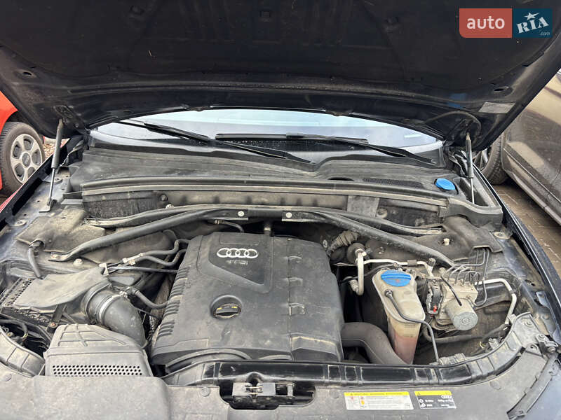 Внедорожник / Кроссовер Audi Q5 2014 в Киеве