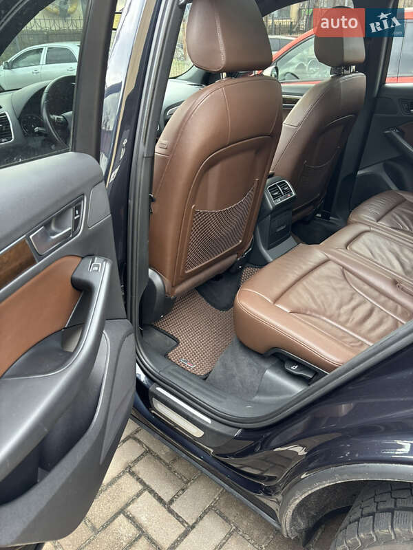 Внедорожник / Кроссовер Audi Q5 2014 в Киеве