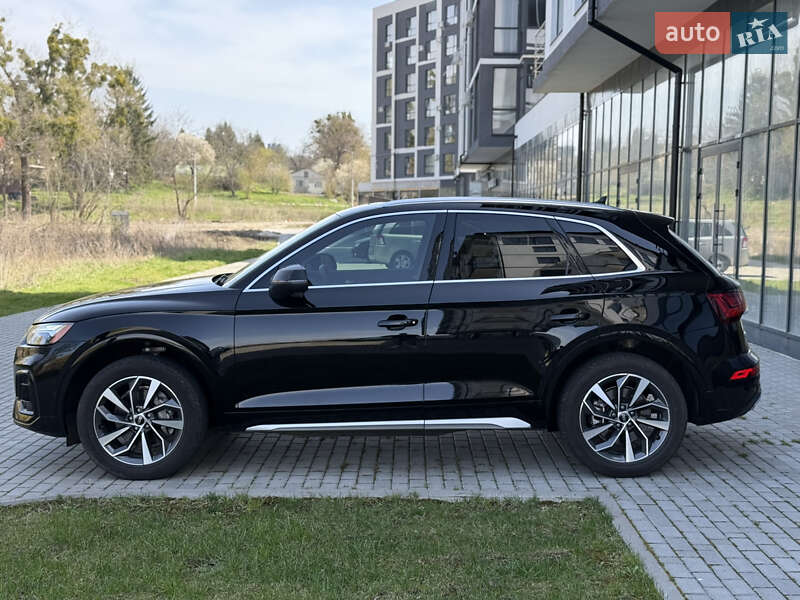 Позашляховик / Кросовер Audi Q5 2021 в Рівному