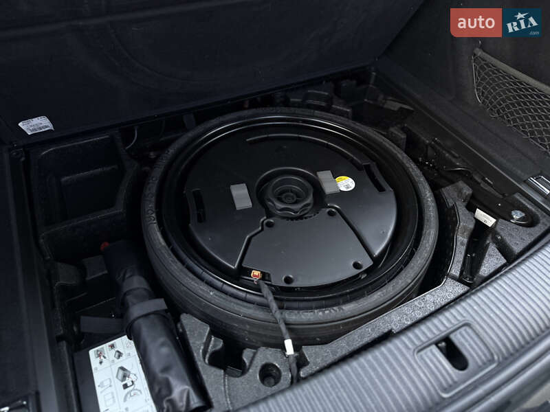Позашляховик / Кросовер Audi Q5 2021 в Рівному