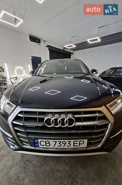 Позашляховик / Кросовер Audi Q5 2018 в 