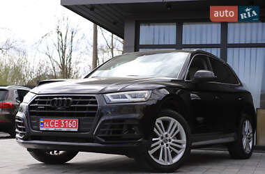 Внедорожник / Кроссовер Audi Q5 2019 в 