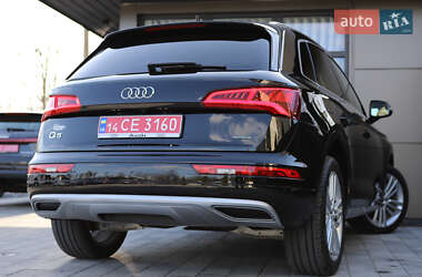 Внедорожник / Кроссовер Audi Q5 2019 в 