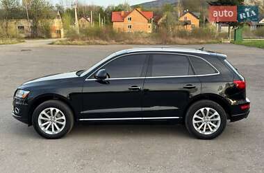 Позашляховик / Кросовер Audi Q5 2015 в 
