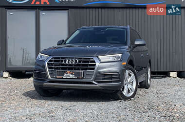 Позашляховик / Кросовер Audi Q5 2018 в 