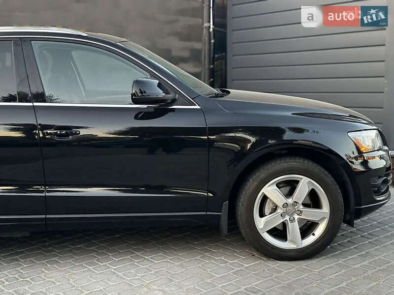 Внедорожник / Кроссовер Audi Q5 2012 в Виннице