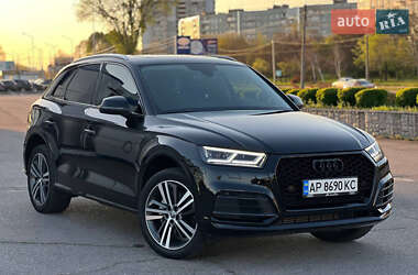 Внедорожник / Кроссовер Audi Q5 2019 в 