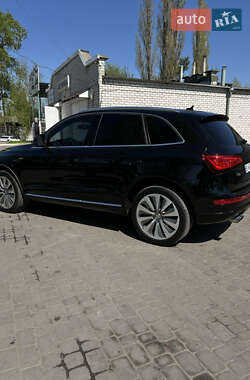 Внедорожник / Кроссовер Audi Q5 2012 в 