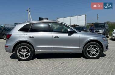 Позашляховик / Кросовер Audi Q5 2015 в 