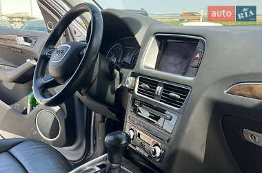 Позашляховик / Кросовер Audi Q5 2015 в 