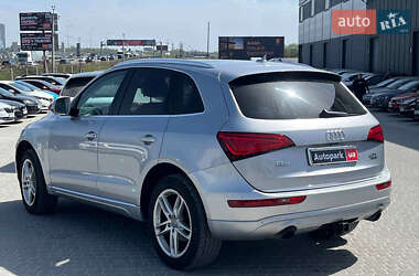 Позашляховик / Кросовер Audi Q5 2015 в 
